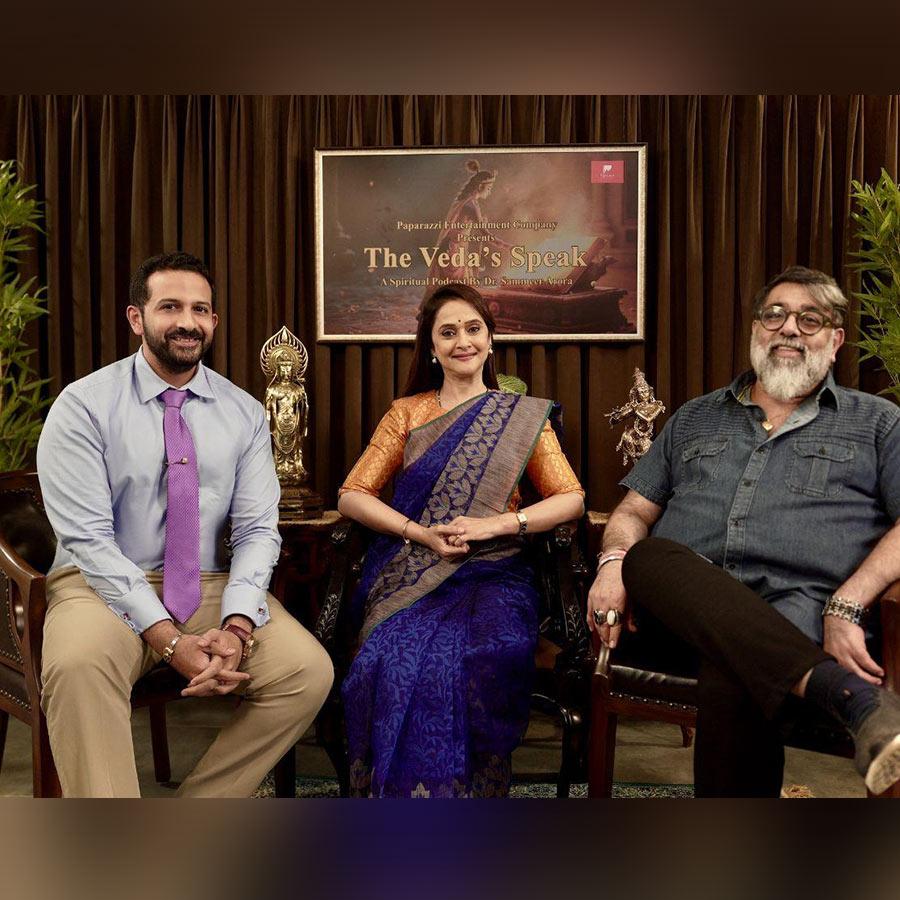 Mrinal Kulkarni to Host the Vedas Speak Season 2